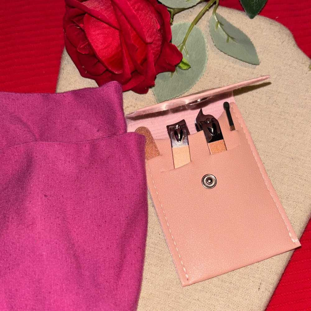 Pink Leatherette Manicure Set - Compact Nail Care Kit - Picture 5 of 8